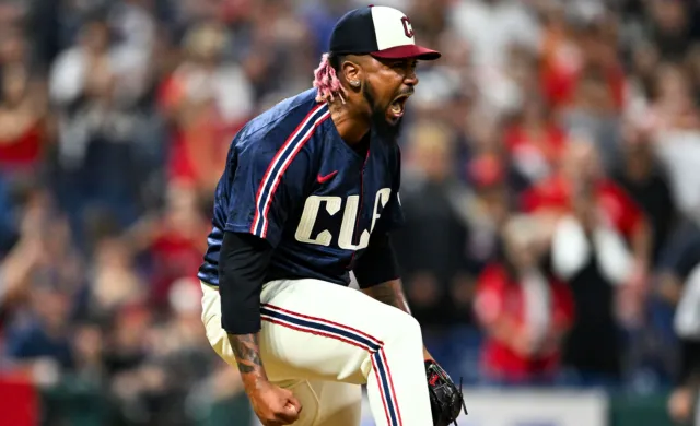 Emmanuel Clase, arrestado por presuntas apuestas ilegales en MLB