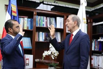 Jimmy Rosario Bernald asume rectoría del ITLA con planes de expansión