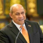 Abinader nombra a Santos Badía en MESCyT y a Espinosa contralor