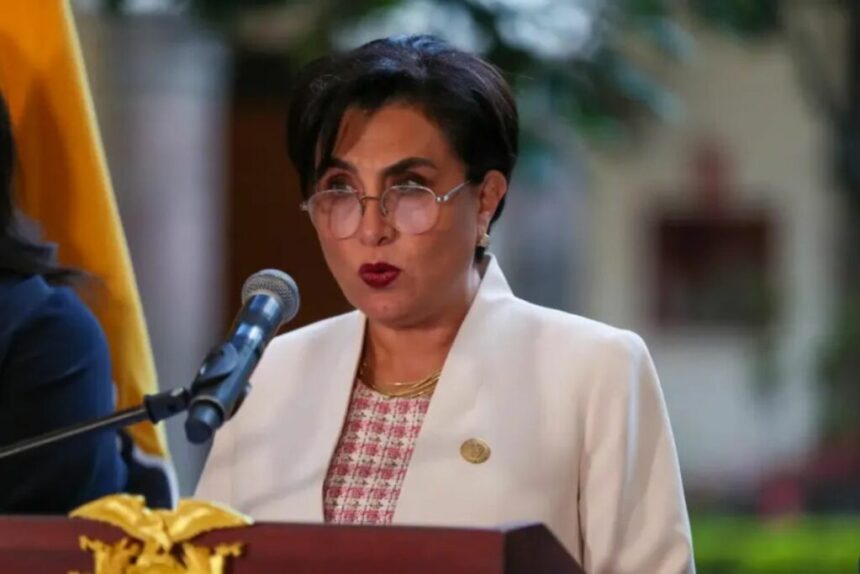 Una persona muere en accidente vial en la vía Aloag-Santo Domingo