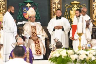 Misa Crismal inicia Semana Santa en la Catedral Primada de América