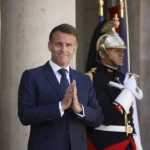Macron pide incluir al Líbano en alto al fuego en Oriente Medio