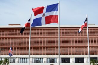 Comisión aprueba informe de reforma laboral en Dominicana