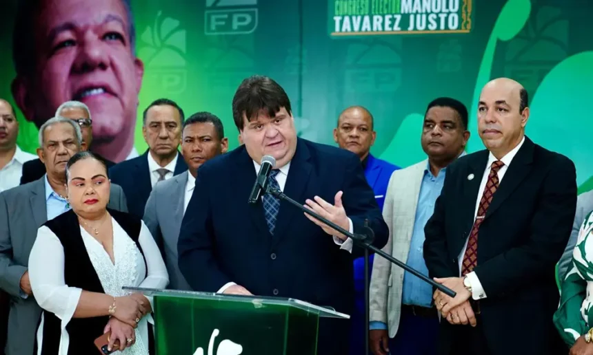 Fuerza del Pueblo alerta sobre pagos estatales sin contratos legales