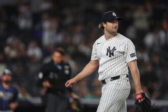 Bullpen y defensa de Yankees fallan en regreso de Gerrit Cole