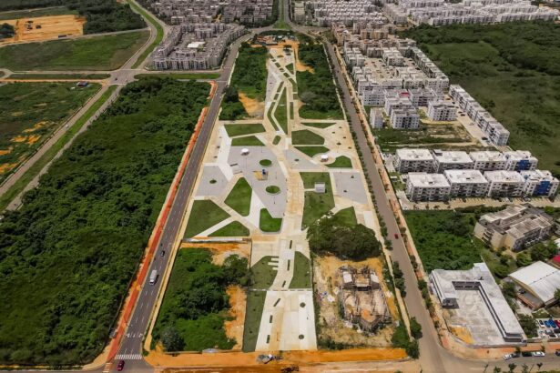 Gobierno inaugura Plaza Constitución y nuevas calles en Juan Bosch