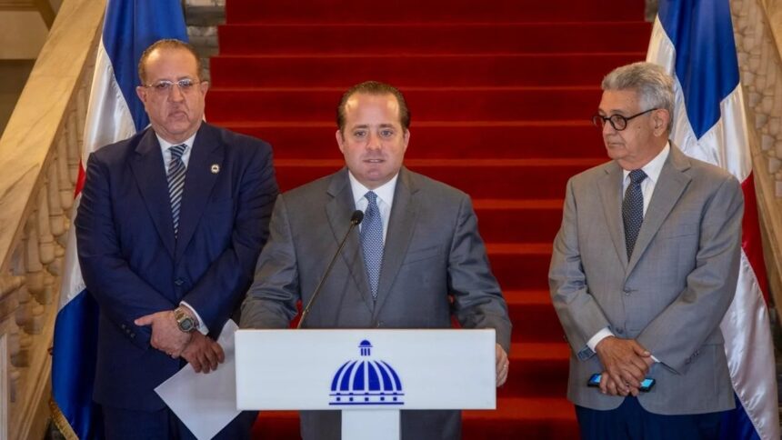 Gobierno dominicano anuncia plan de austeridad para ahorrar RD$40,000 millones