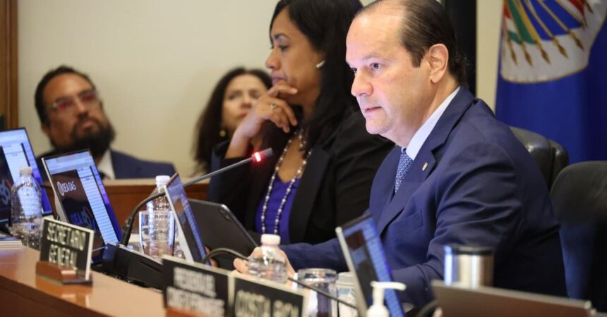 Panamá y Costa Rica acuerdan agenda común en seguridad y migración