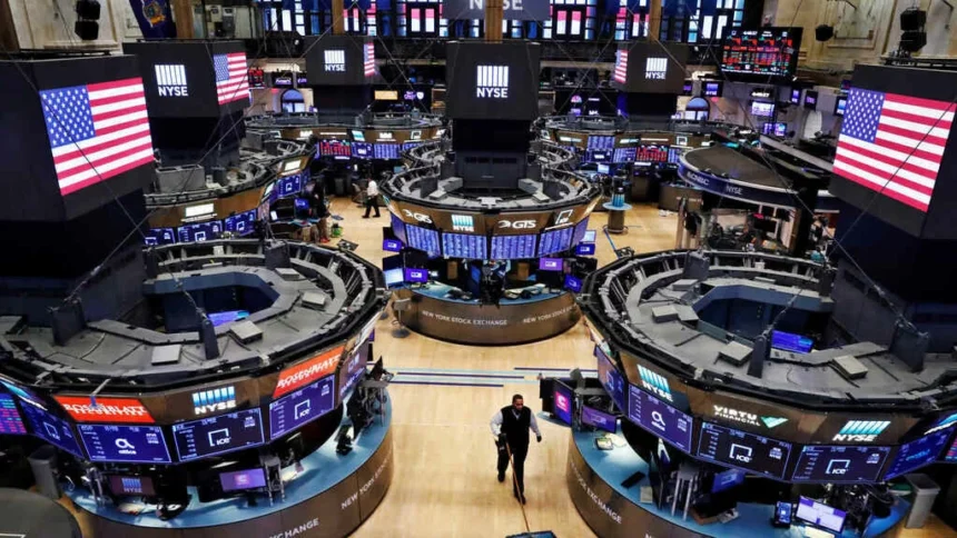 Wall Street cae por tensión EE.UU.-Irán y alza del petróleo