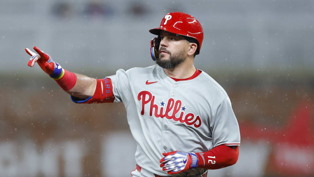 Kyle Schwarber sigue fuera de Filis por enfermedad