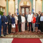 Abinader crea Comité de Salud Mental Penitenciaria y anuncia centros