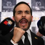 Abelardo de la Espriella lidera primera vuelta presidencial en Colombia