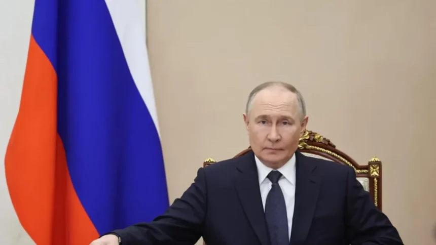 Putin confirma diálogo con EE.UU. sobre operación militar en Cuba