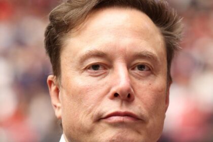 Elon Musk es el primer billonario tras debut bursátil de SpaceX