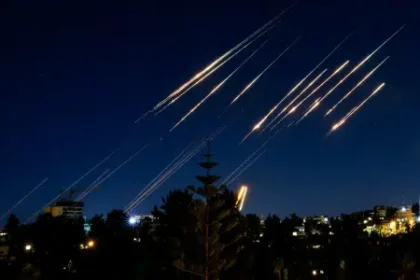 Irán lanza misiles contra Israel en respuesta a ataque en Beirut
