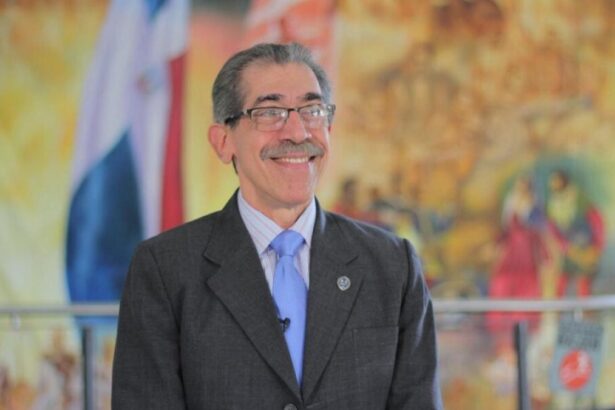 Jorge Asjana es electo rector de la UASD para 2026-2030
