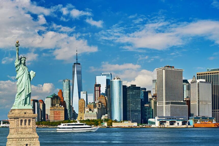 Nueva York prepara gran festejo por 250 años de independencia de EE. UU.